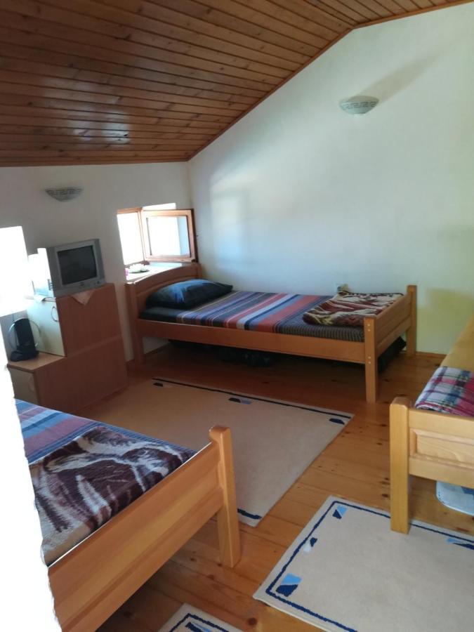 Holiday Home Radus เวียร์ปาซาร์ ภายนอก รูปภาพ