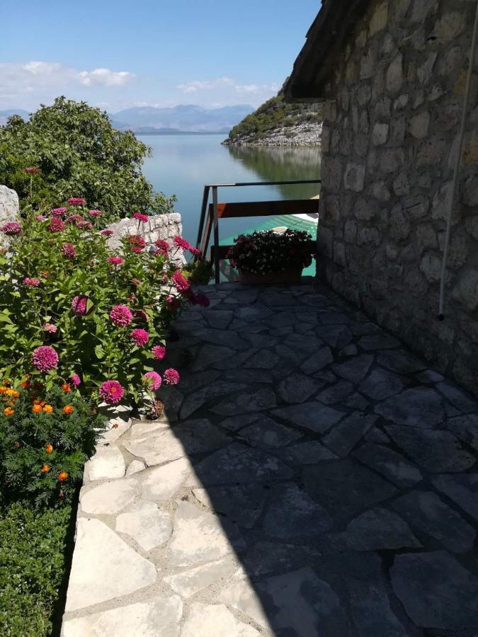 Holiday Home Radus เวียร์ปาซาร์ ภายนอก รูปภาพ