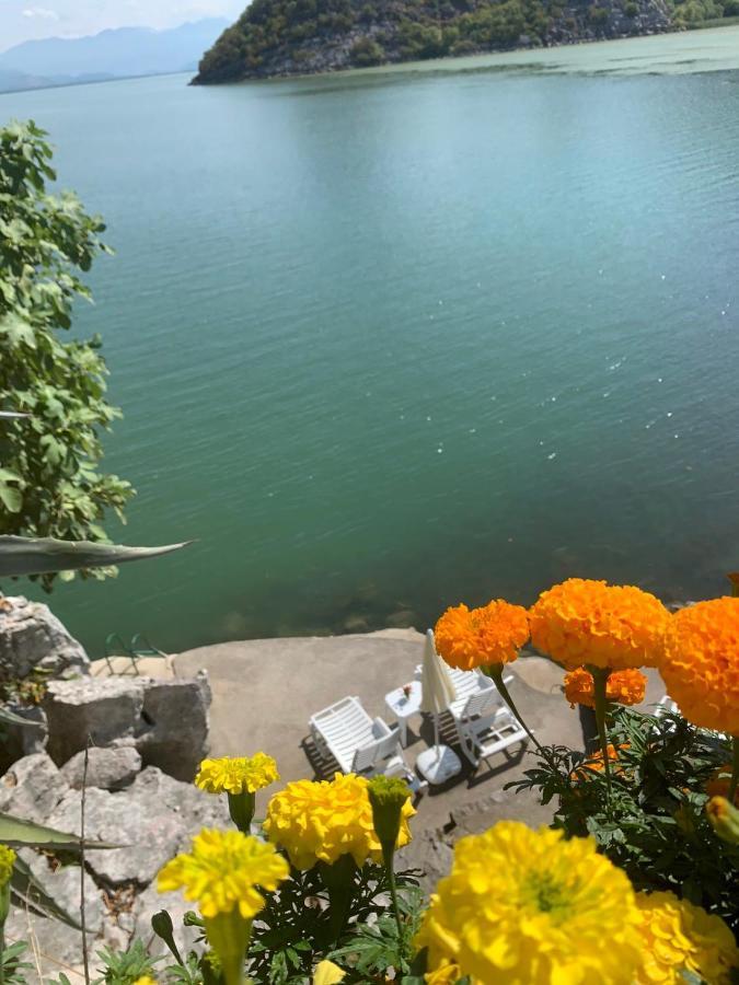 Holiday Home Radus เวียร์ปาซาร์ ภายนอก รูปภาพ
