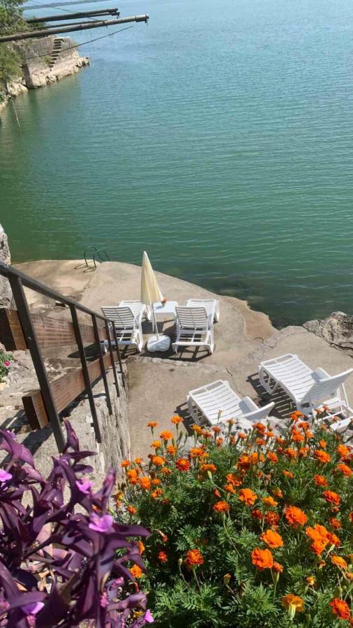Holiday Home Radus เวียร์ปาซาร์ ภายนอก รูปภาพ