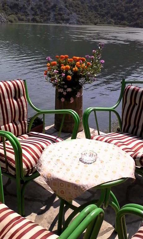 Holiday Home Radus เวียร์ปาซาร์ ภายนอก รูปภาพ